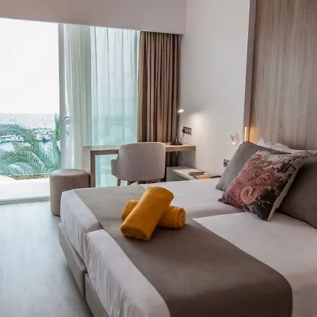 Hotel Bq Aguamarina Boutique 4*